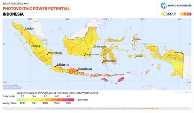 Photovoltaic Electricity Potential (Sumber : https://solargis.com/maps-and-gis-data/download/indonesia)