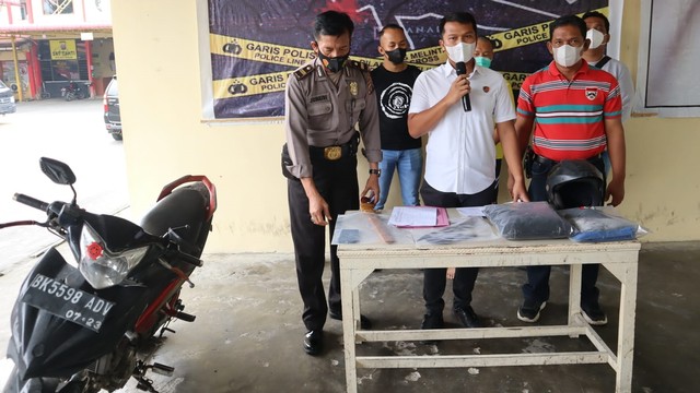 Polres Binjai mengungkap kasus adik bunuh kakak kandung di Deli Serdang. Foto: Polres Binjai