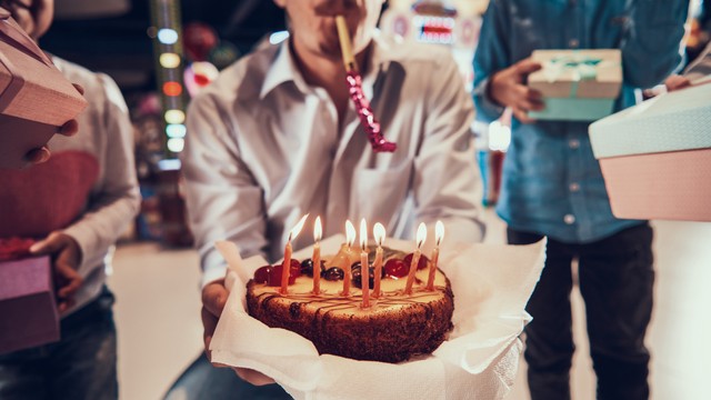 Ilustrasi kue ulang tahun. Foto: Freeograph/Shutterstock