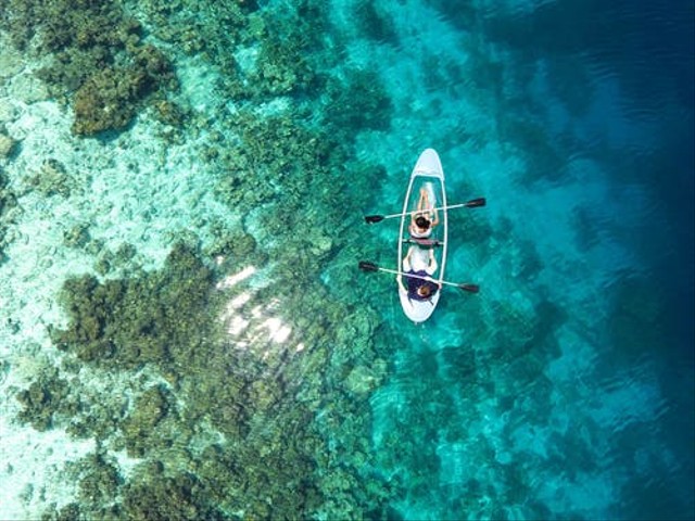 https://www.pexels.com/id-id/@asadphotography - macam-macam warna air laut