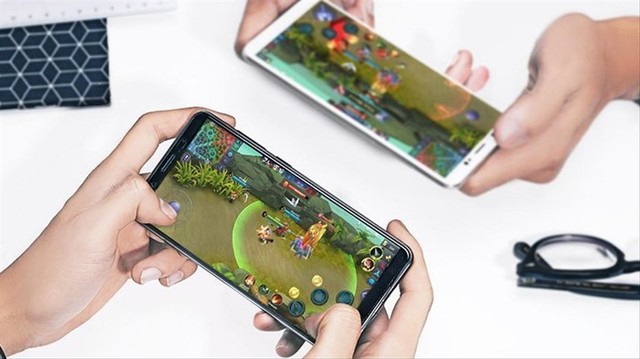 Ilustrasi bermain Mobile Legends. Foto: DrMedYourresson/Pixabay
