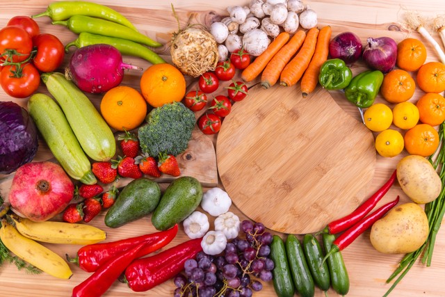https://unsplash.com/@enginakyurt - makanan setelah lebaran