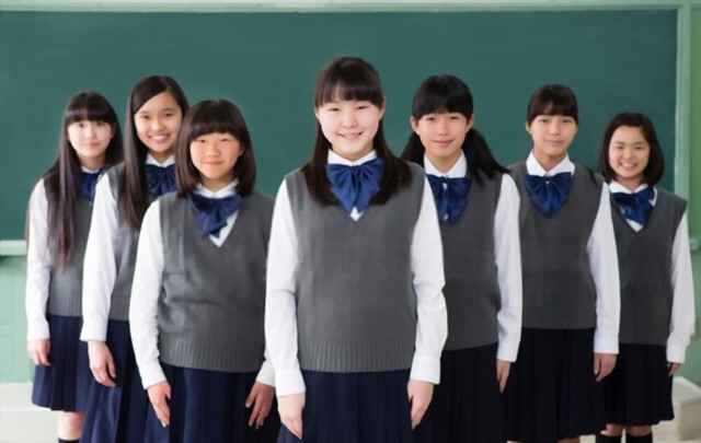 Ilustrasi siswa sekolah Jepang (Foto : www.shutterstock.com)
