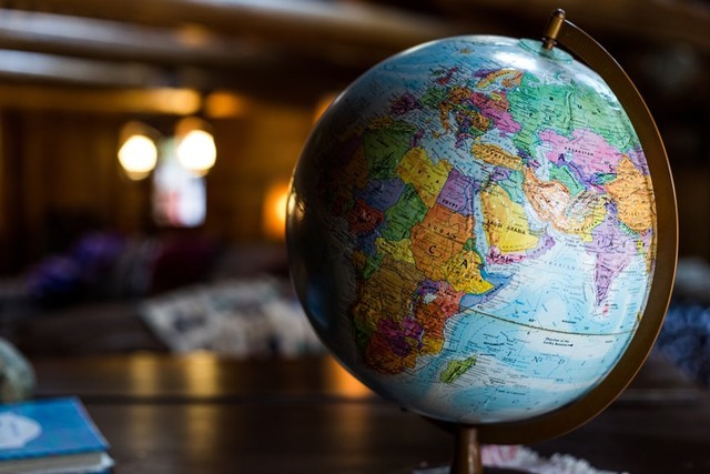 Ilustrasi globe. Foto: Unsplash.com