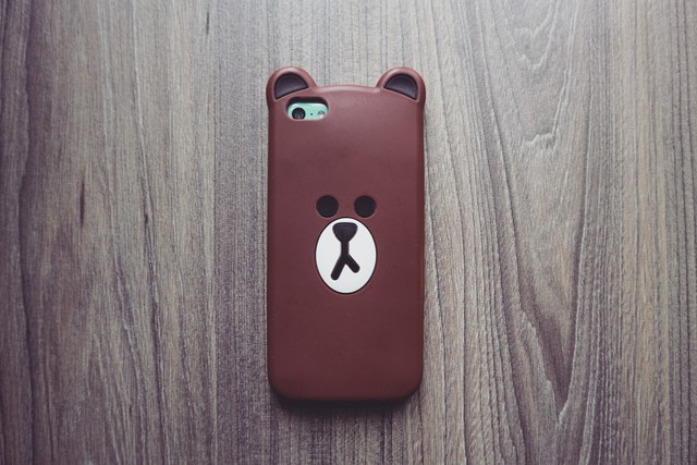 Ilustrasi Perbedaan Softcase dan Hardcase untuk Ponsel, Foto: Pexels/Bich Tran