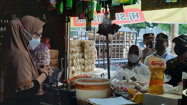 Sidak Pasar dan Supermarket, Walkot Mojokerto Temukan Minyak Goreng Harga Mahal