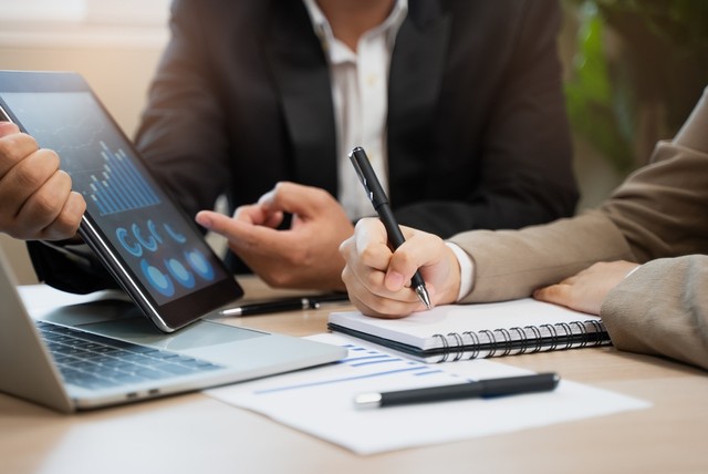 Ilustrasi investasi. Foto: Shutterstock
