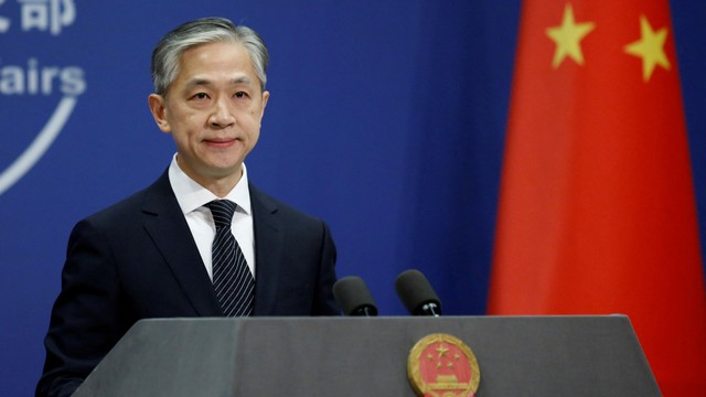 Menteri Luar Negeri China, Wang Wenbin. Foto: Tiangshu Wang/Reuters