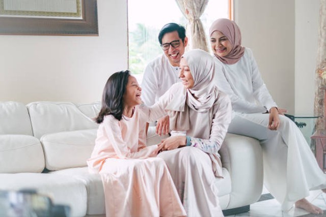 Inspirasi Outfit Lebaran Pria. Foto: Pixabay