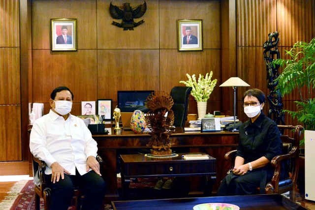 Prabowo Bertemu Retno Marsudi Bahas Diplomasi hingga Peran di DK PBB (95214)