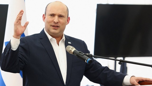 Naftali Bennett, taipan Israel, menekankan apa yang ia lakukan berdasarkan peraturan.