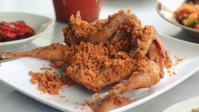 Ilustrasi Ayam Bumbu Bebek. Foto: Pixabay