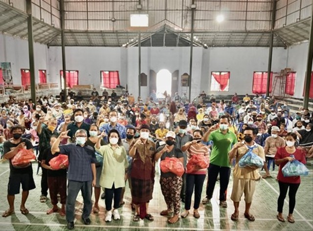 FPIK IPB University dan Menjangan Mas Group Mengadakan Bakti Sosial di Bali (392116)