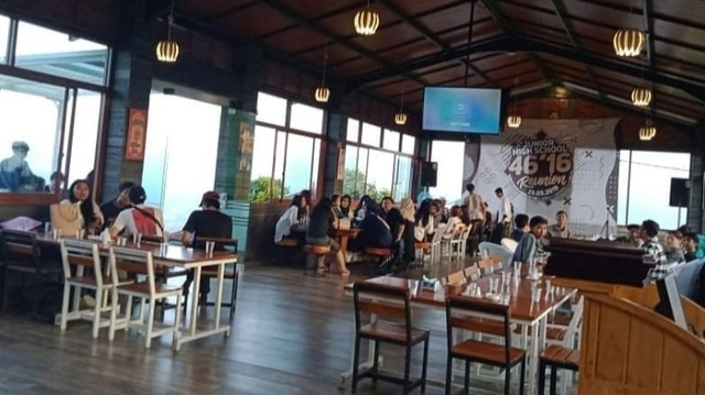 Rekomendasi Tempat Bukber Murah Di Bandung, Ini 3 Resto Yang Wajib ...