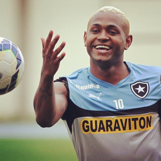 Jobson, pemain sepak bola asal Brasil. Foto: Instagram/@jobson11