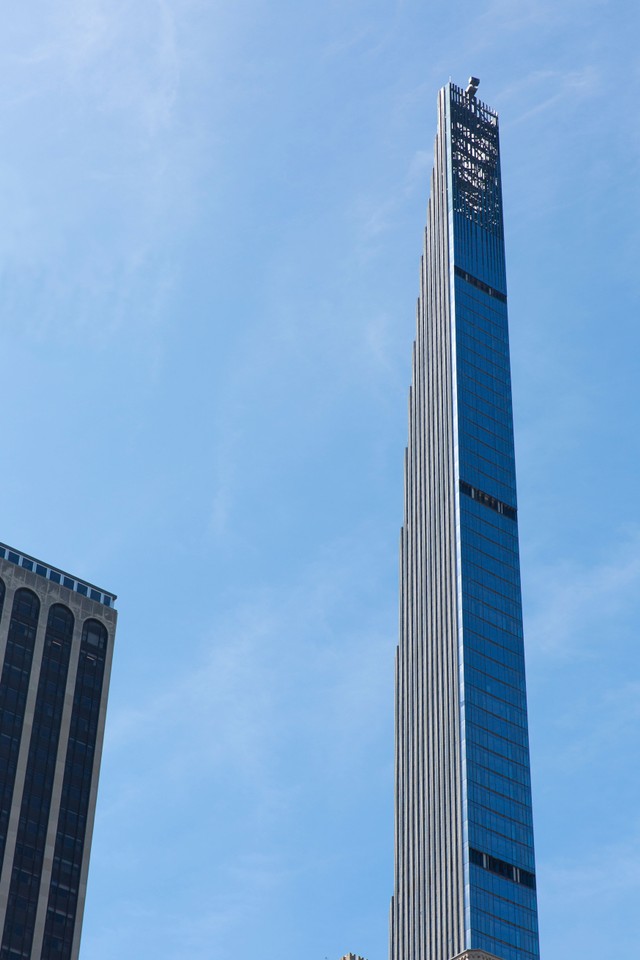 Steinway Tower, gedung tertipis di dunia yang ada di Amerika Serikat (AS). Foto: JaysonPhotography/Shutterstock