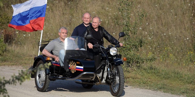 Sepeda motor yang dikendarai oleh Presiden Rusia, Vladimir Putin. Foto: autonews.ru