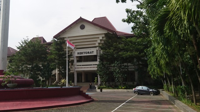 Ilustrasi gedung rektorat UNY. Foto: Widi Erha Pradana