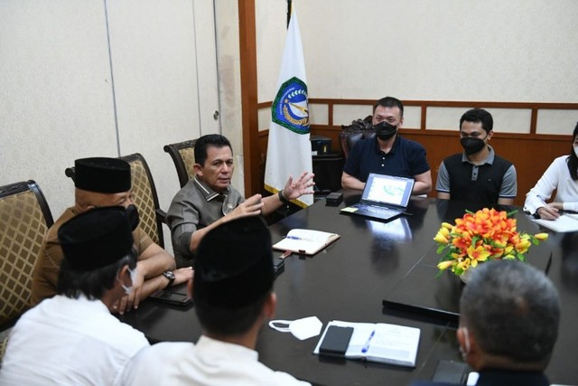 Gubernur Ansar bertemu perwakilan PT Big Marlin (Foto: Ist)