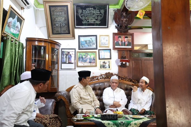 Menteri Pertahanan Republik Indonesia, Prabowo Subianto, di Ponpes Al-Anwar Rembang. Foto: Dok. Angga Raka Prabowo (ARP)