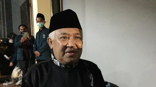 Mantan Ketua Umum PP Muhammadiyah Din Syamsuddin di Masjid Kampus UGM, Selasa (12/4). Foto: Arfiansyah Panji Purnandaru/kumparan