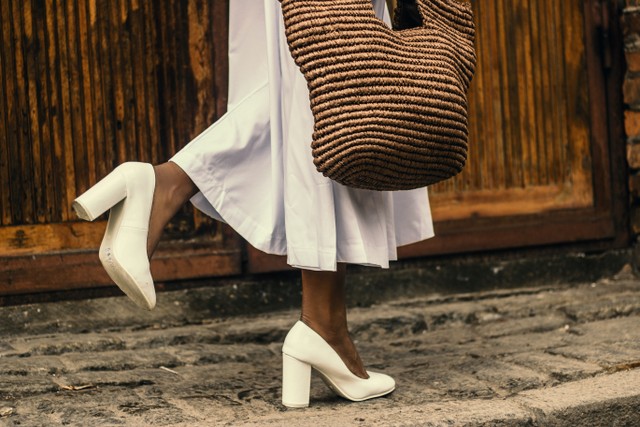 Ilustrasi OOTD Rok Serut. Foto: pexels