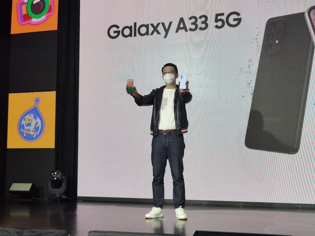 Samsung resmi meluncurkan Galaxy A33 di Indonesia. Foto: Aditya Panji/kumparan