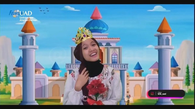Nurlaila Hikmah Alfina, Mahasiswa Universitas Ahmad Dahlan (UAD) saat mengikuti kompetisi mendongeng (Fofo: Didi)