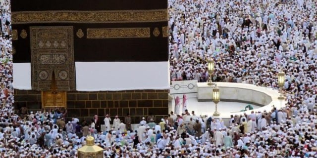 Jutaan jemaah haji tampak berada di sekeliling Ka'bah. Foto: Kumparan