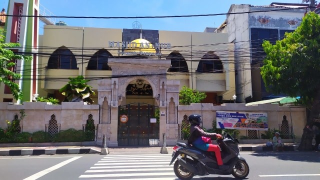 Masjid Annur di Denpasar, salah-satu pusat kegiatan umat Islam - IST
