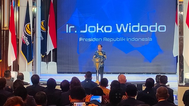 Presiden Jokowi saat peresmian NasDem Tower, Jakarta, Selasa (22/2/2022).
 Foto: NasDem