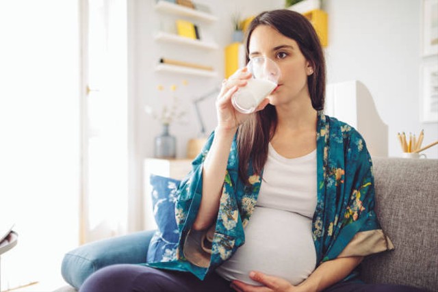 Ilustrasi susu kedelai untuk ibu hamil (Sumber: iStock)