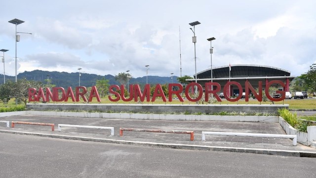 Bandara Sumarorong di Kabupaten Mamasa, Sulawesi Barat. Foto: Dok. Humas Pemprov Sulbar