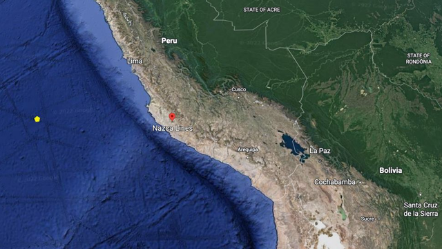 Lingkaran aneh yang diduga UFO itu dekat dengan Garis Nazca. Foto: Google Earth