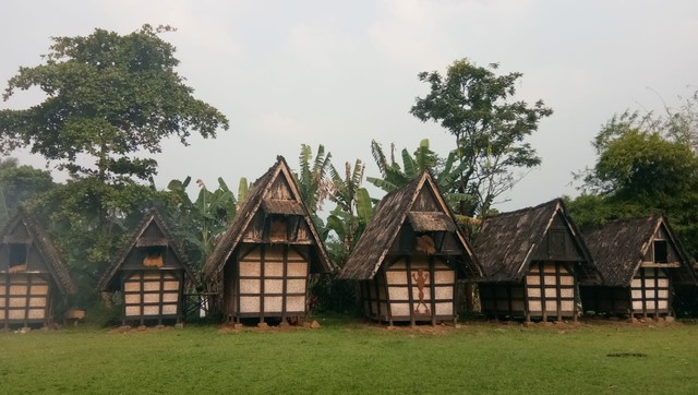 Kampung Budaya Sindangbarang. Sumber Foto : Dokumentasi Pribadi