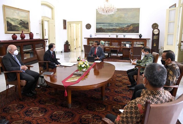 Presiden Jokowi Bertemu Pimpinan ADB di Istana Bogor, Ini yang Dibahas (7311)