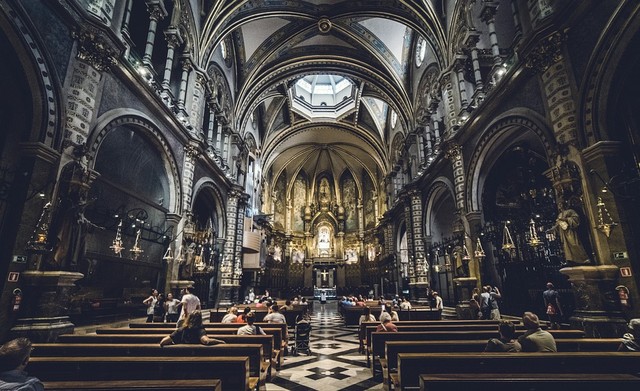 Hierarki Gereja Katolik Roma, Foto: Pixabay/Antonio_Cansino 