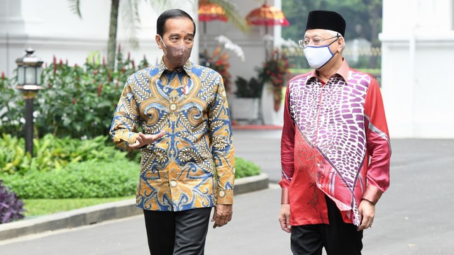 Presiden Republik Indonesia Joko Widodo Menerima Kunjungan Kerja PM Malaysia Ismail Sabri di Istana Merdeka, Jakarta, (1/4/2022). Foto: Kris/Biro Pers Sekretariat Presiden