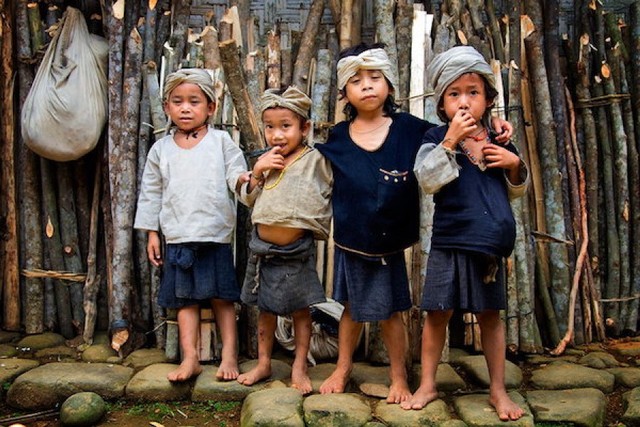 Suku Baduy. Foto oleh Artem Beliaikain dari Pexels