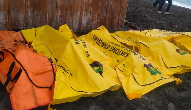 1 Korban Tewas di Pantai Payangan Jember Ditemukan, Polisi Selidiki Ritualnya