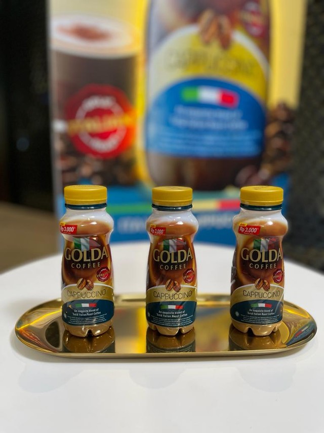 Peluncuran kopi ready to drink Golda Cappuccino dari Wings Food. Foto: Dok. Golda Coffee