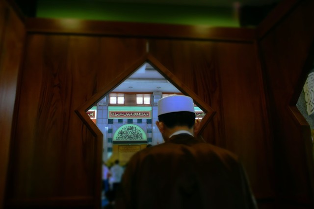 Ilustrasi sholat tarawih. Foto: Unsplash
