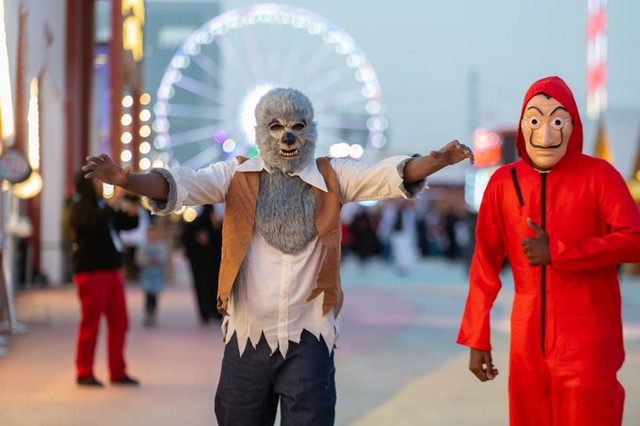 Arab Saudi Gelar Pesta Kostum dan Cosplay Terbesar di Riyadh (26586)