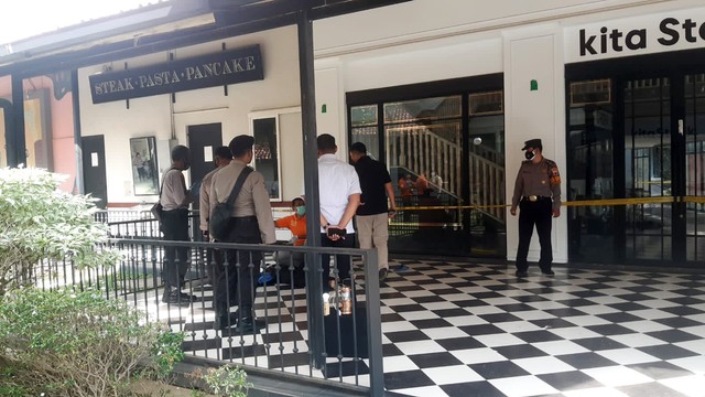 Petugas Sekuriti Tewas Bersimbah Darah saat Berjaga di Pertokoan di Semarang (127848)