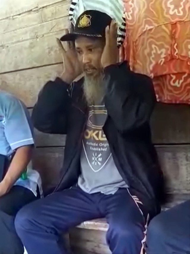 Patrin, seorang pria asal Kabupaten Bolsel, Sulawesi Utara, yang mengaku telah bertemu dengan Allah.