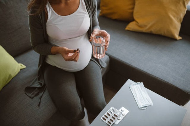 Ilustrasi vitamin ibu hamil (Sumber: iStock)