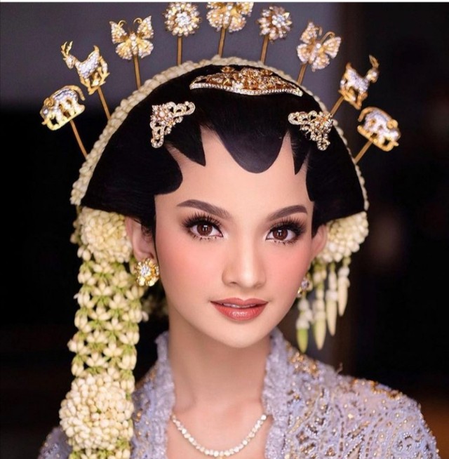 Ilustrasi suku dengan wanita tercantik di Indonesia Foto: Instagram/ @sabrinaanggraini