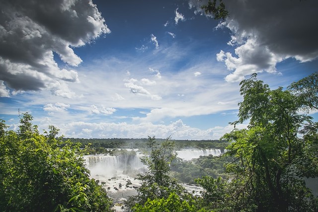Caption tentang Alam Bahasa Inggris, unsplash.com/@luispoletti