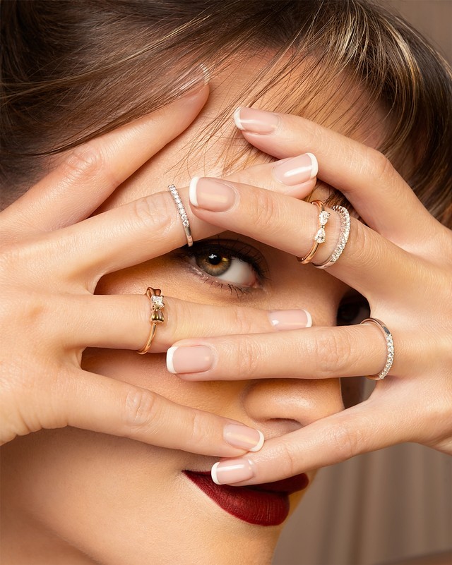 Jangan Salah Pilih, Ini Rekomendasi Cincin Tunangan Unik Buat Kamu & Pasangan. Foto: dok. Mondial Jeweler