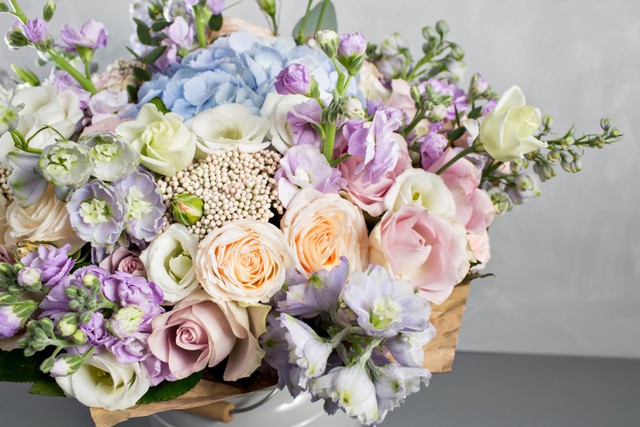 Ilustrasi bunga. Foto: Shutterstock
